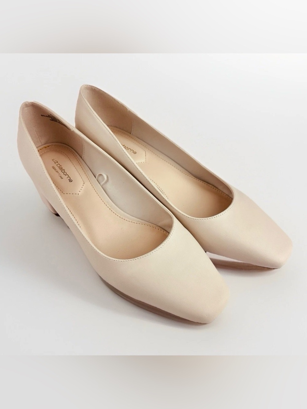 Liz Claiborne Faris Nude Square Toe Block Heel Pumps Women’s 9M